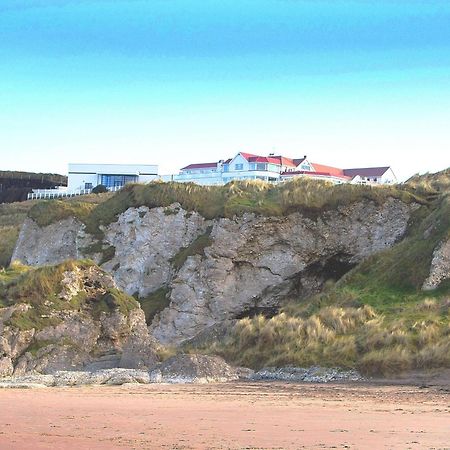 Royal Court Hotel Portrush Eksteriør bilde