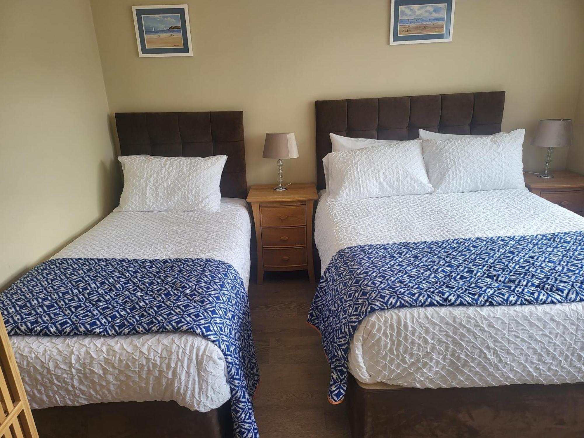 Royal Court Hotel Portrush Eksteriør bilde