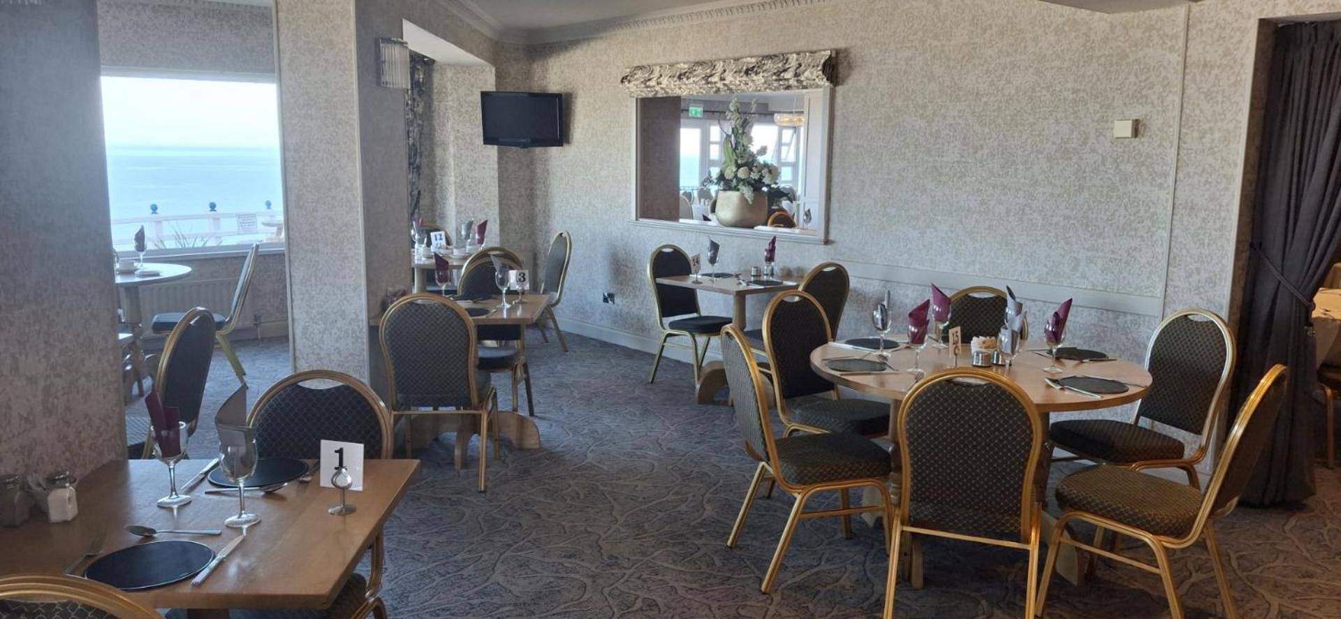 Royal Court Hotel Portrush Eksteriør bilde