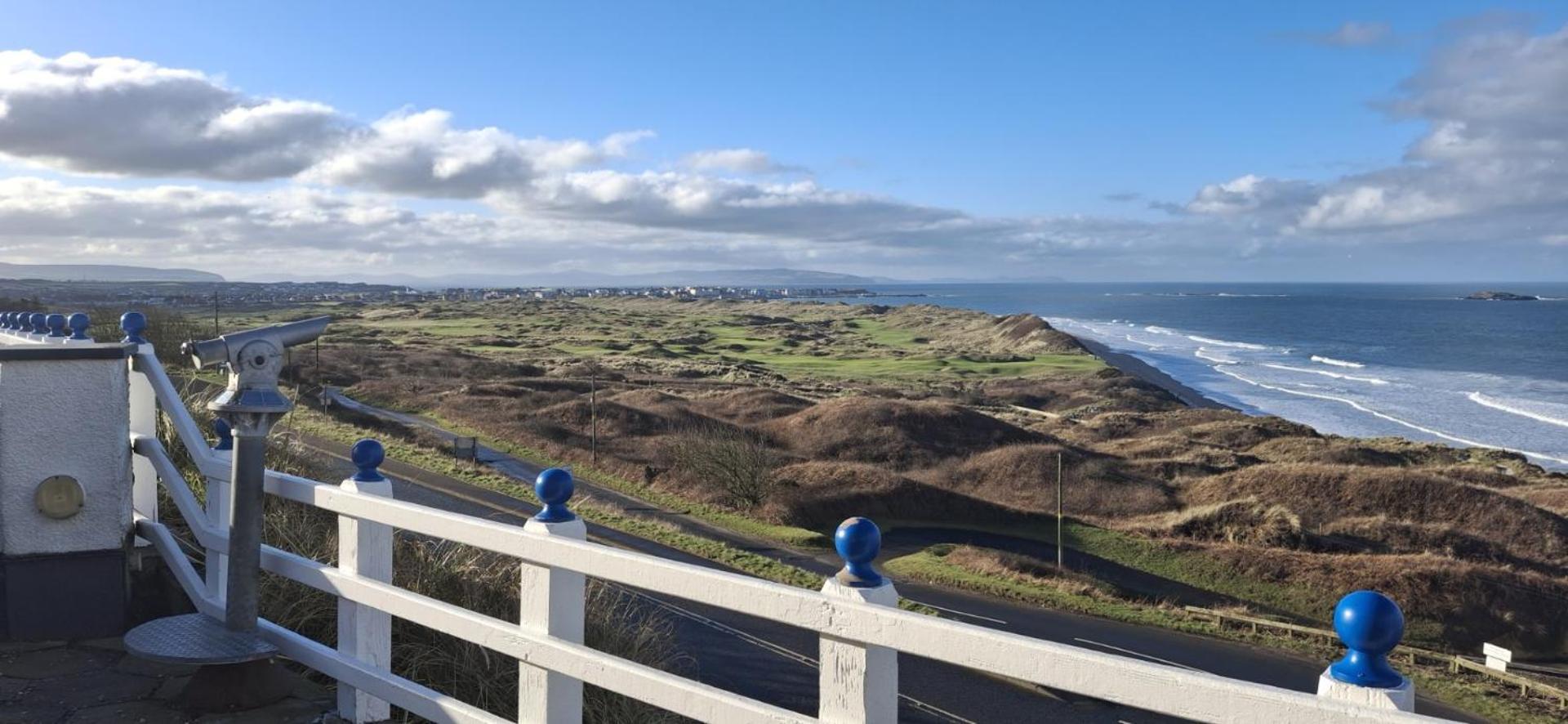 Royal Court Hotel Portrush Eksteriør bilde