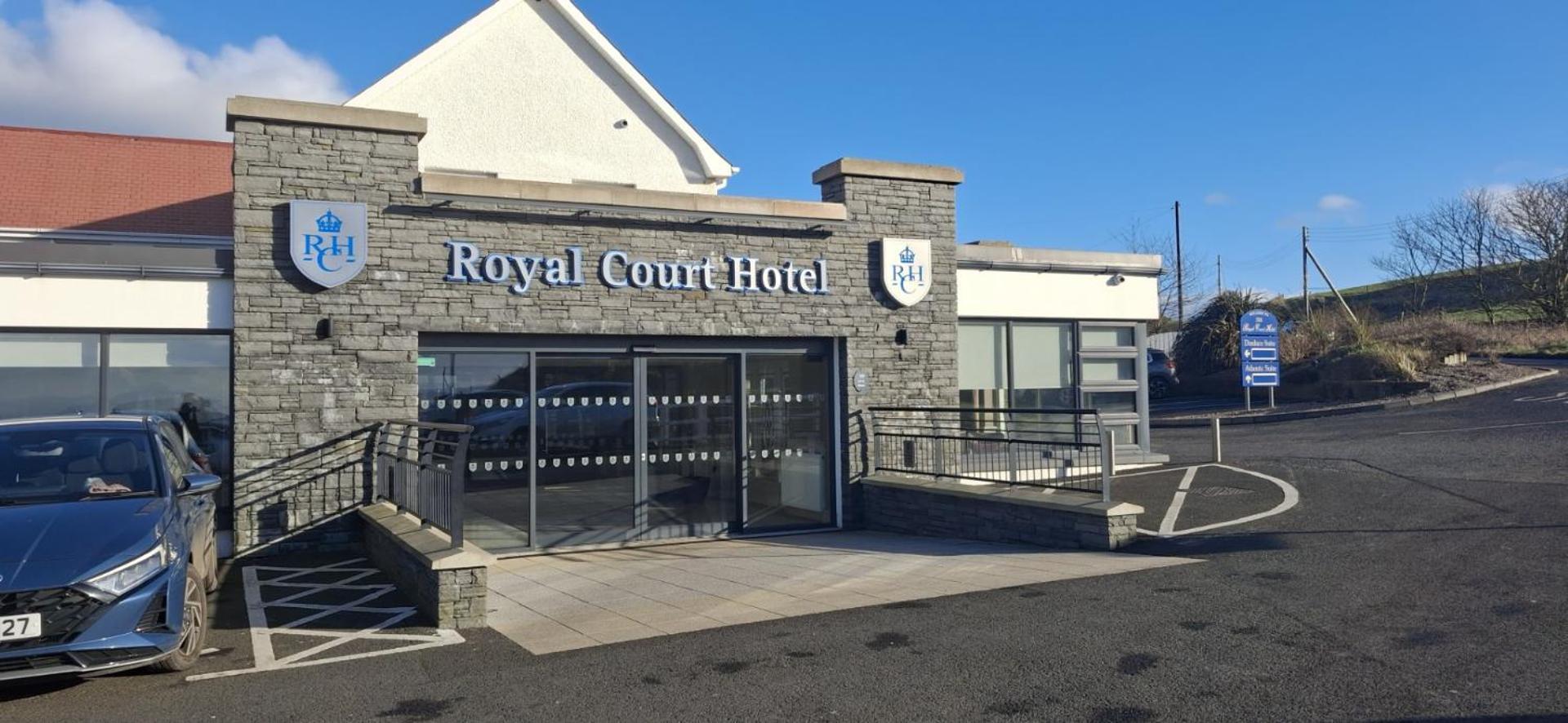 Royal Court Hotel Portrush Eksteriør bilde