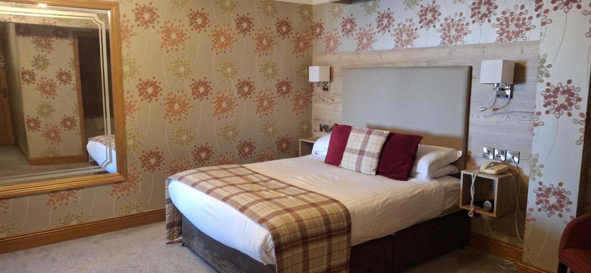 Royal Court Hotel Portrush Eksteriør bilde