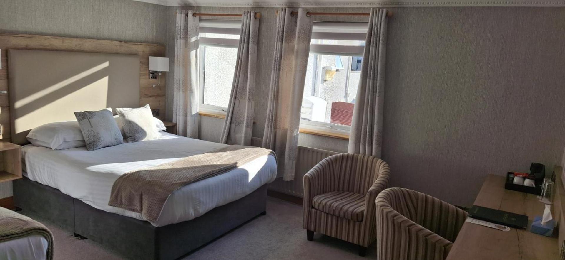 Royal Court Hotel Portrush Eksteriør bilde